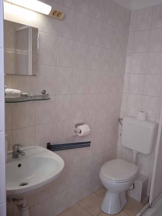 Agria Wellness Guesthouse Eger Extérieur photo
